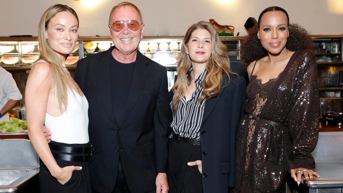 Olivia Wilde, Michael Kors, Marisa Tomei and Kerry Washington at Canter's by Spago in Los Angeles (Source: Stefanie Keenan/Getty Images for Michael Kors)